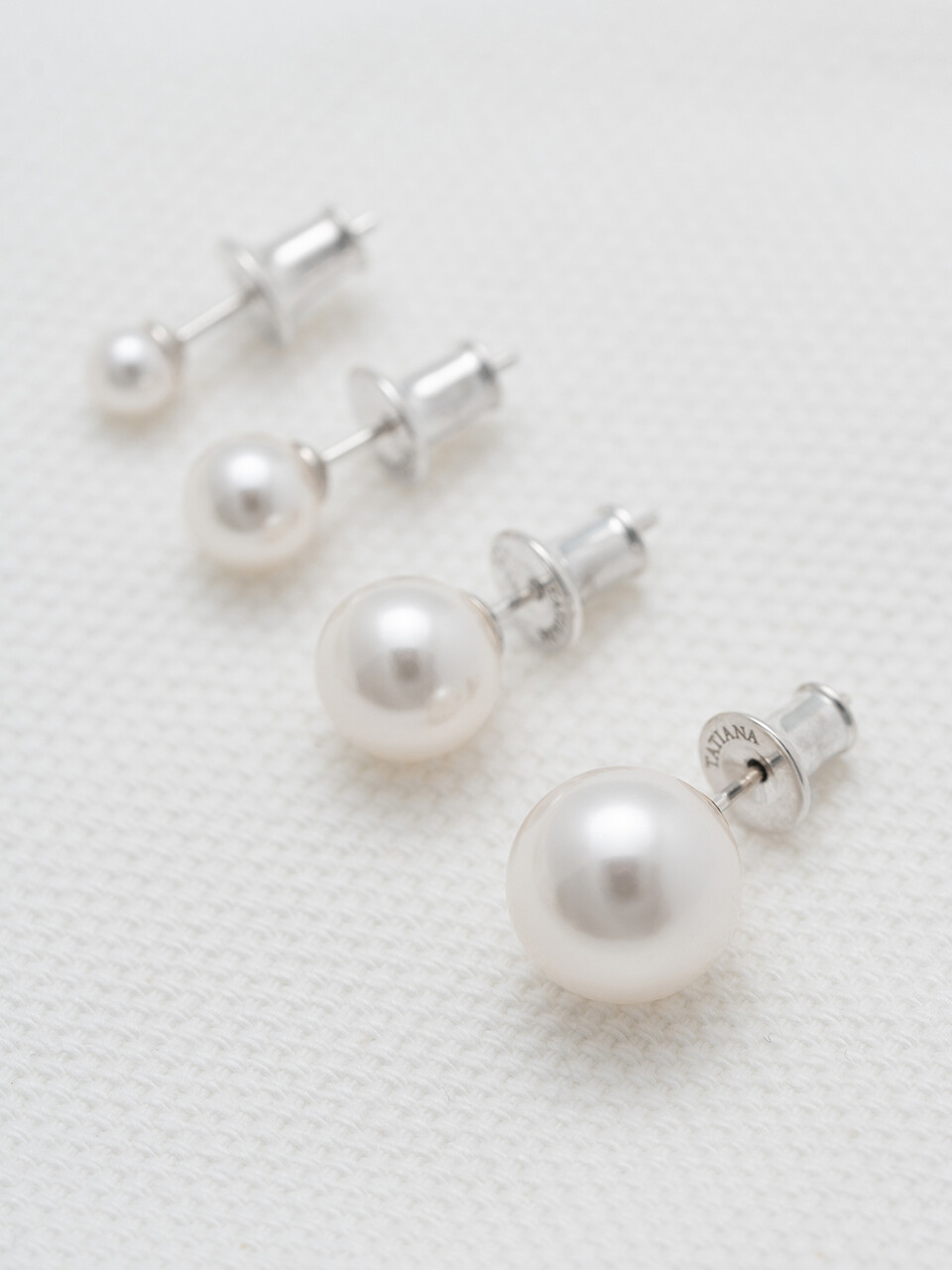 (SWAROVSKI PEARL)_PEARL POST EARRING EC1062