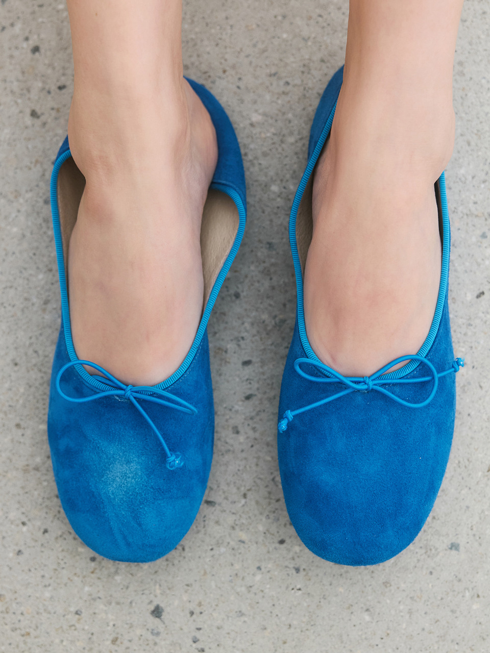 [ESSENTIAL] SAE26S02_ESSENTIAL RIBBON FLAT (RE / BL / BE)